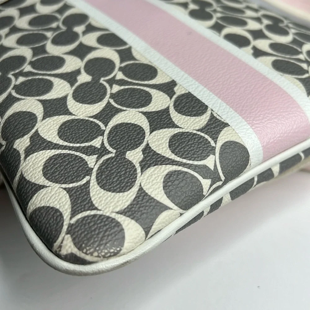 Coach Crossbody Gray Pink White Pebbled Leather Zip Top Bag Swing Bag